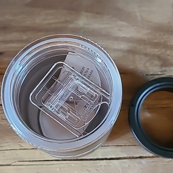 Snap-On    tumbler and beer koozie - Picture 4 of 6